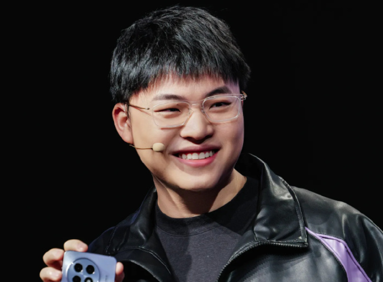 Faker迎来十五赛季出色发挥，FPX观众热烈欢呼！引发球迷热议的简单介绍